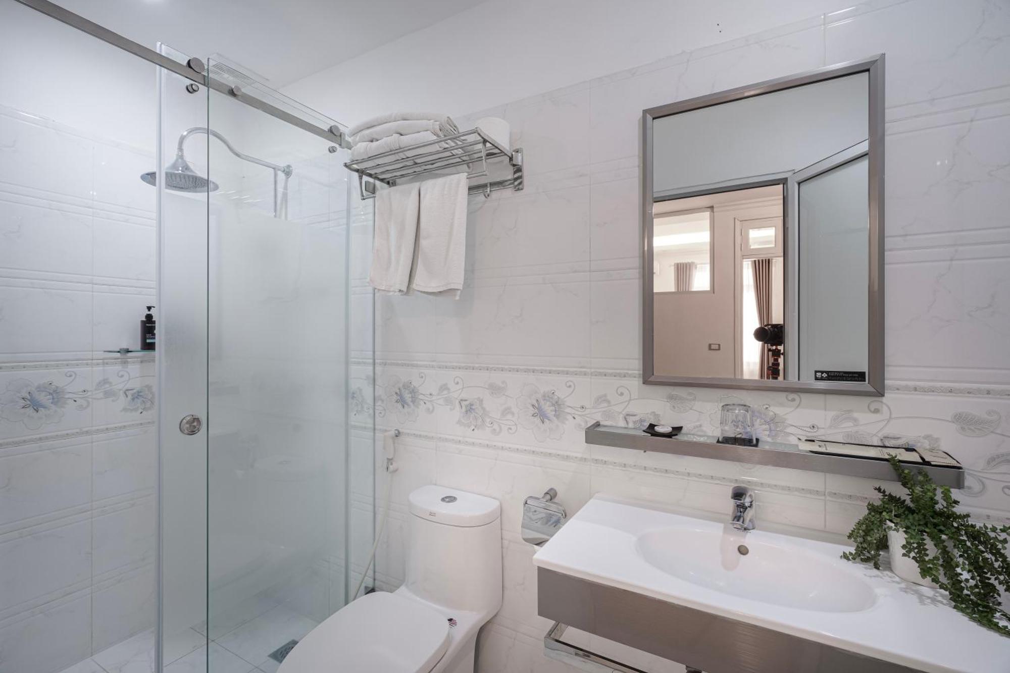 그레이스 호텔 Grace Hotel & Residence Hanoi Esterno foto